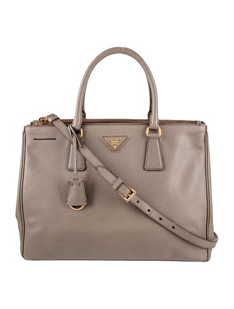 prada saffiano soft triple pocket tote|prada saffiano lux tote small.